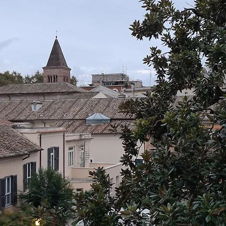 Al Campanile Trastevere *